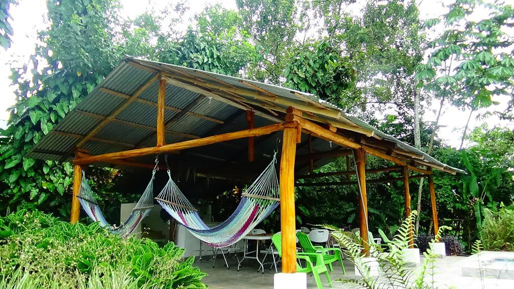 Tropical Paradise Bungalows Pital  Exterior foto